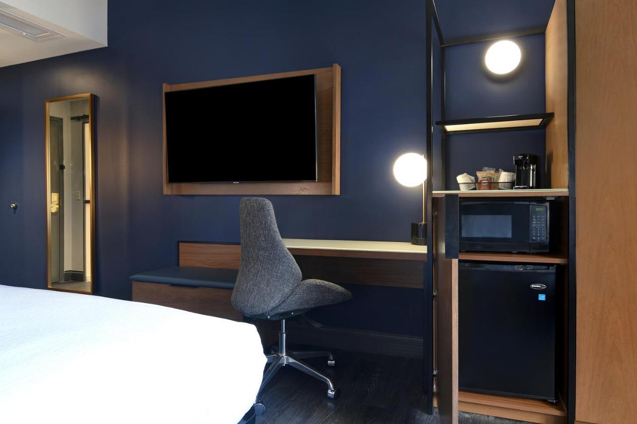 Courtyard By Marriott Cincinnati Downtown Экстерьер фото