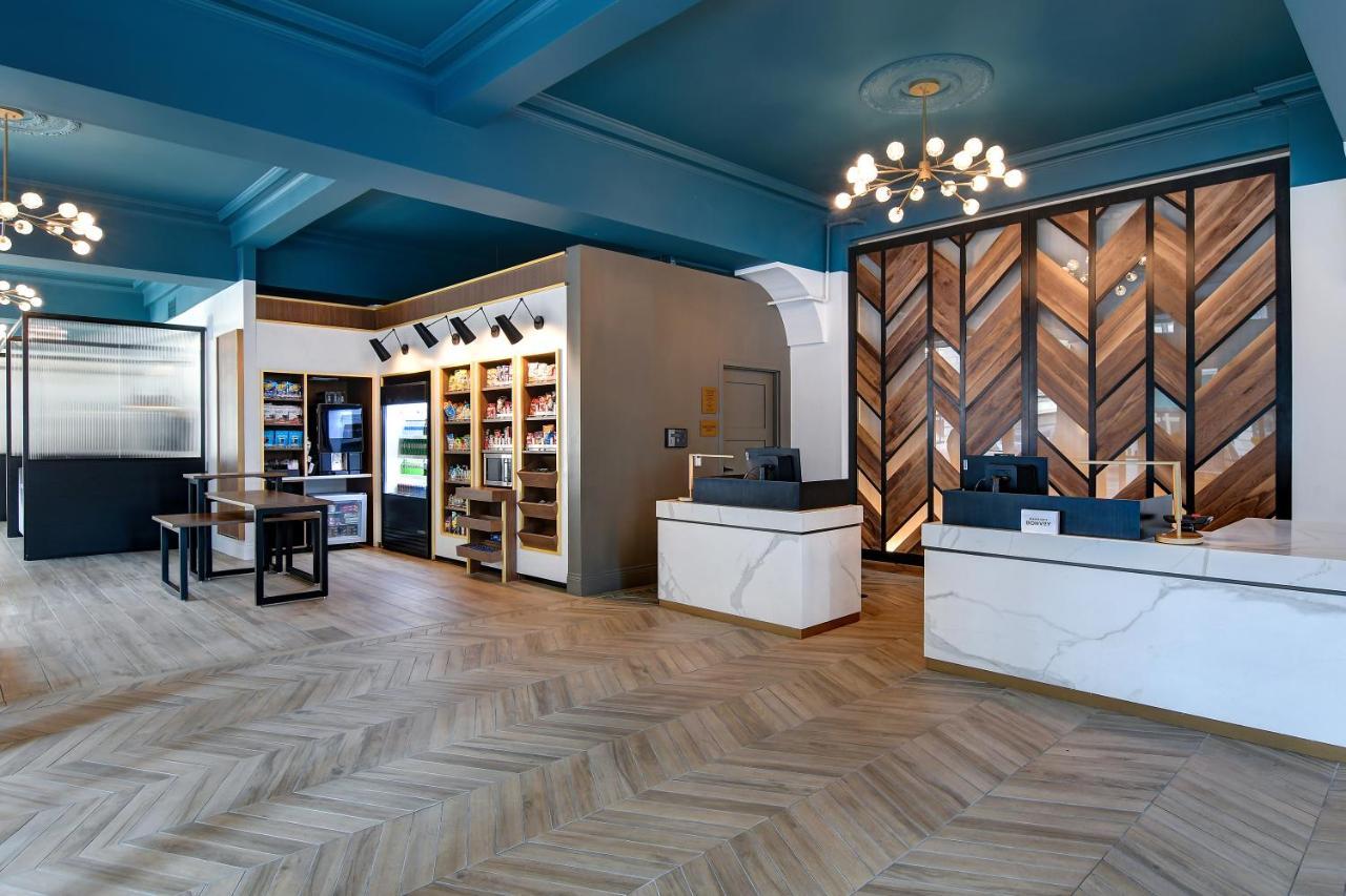 Courtyard By Marriott Cincinnati Downtown Экстерьер фото