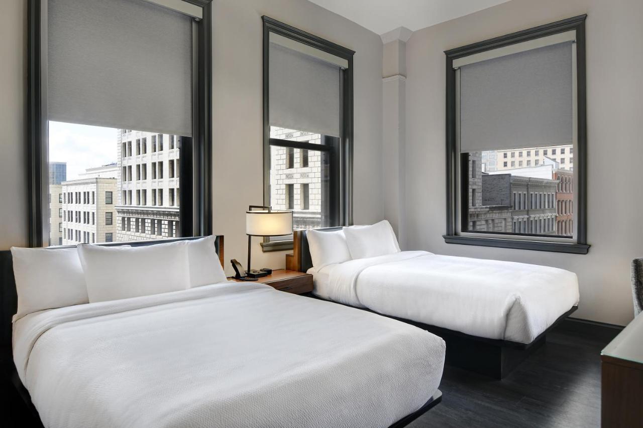 Courtyard By Marriott Cincinnati Downtown Экстерьер фото